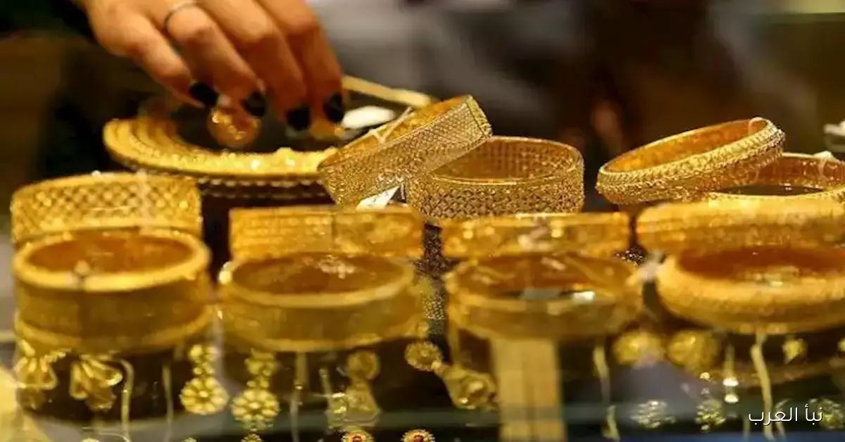 أسعار الذهب تتجاوز التوقعات بعد قرار الفيدرالي الأمريكي.. آراء الخبراء تفسر الموقف