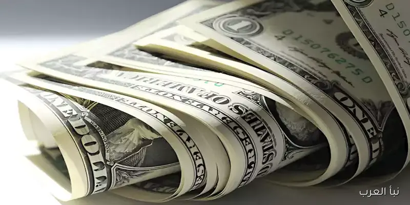 انخفاض ملحوظ في سعر الدولار مقابل الجنيه خلال تعاملات اليوم