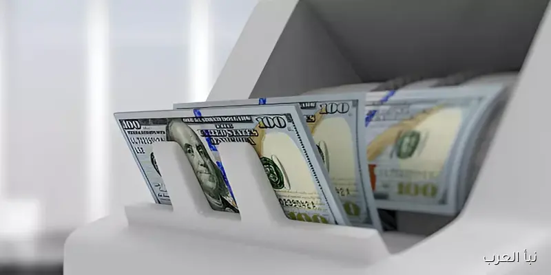 تراجع سعر الدولار في 8 بنوك بنهاية تعاملات الأحد