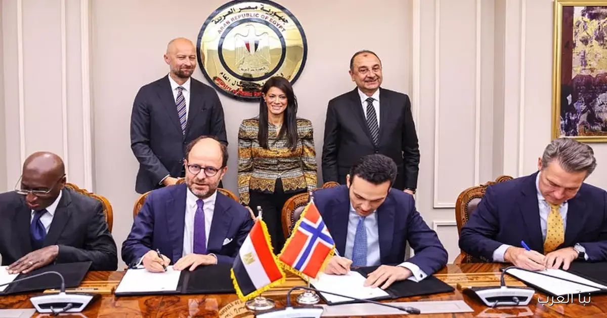 توقيع خطابات نوايا لتمويل مشروع “دندرة” للطاقة الشمسية لدعم مجمع “مصر للألومنيوم”