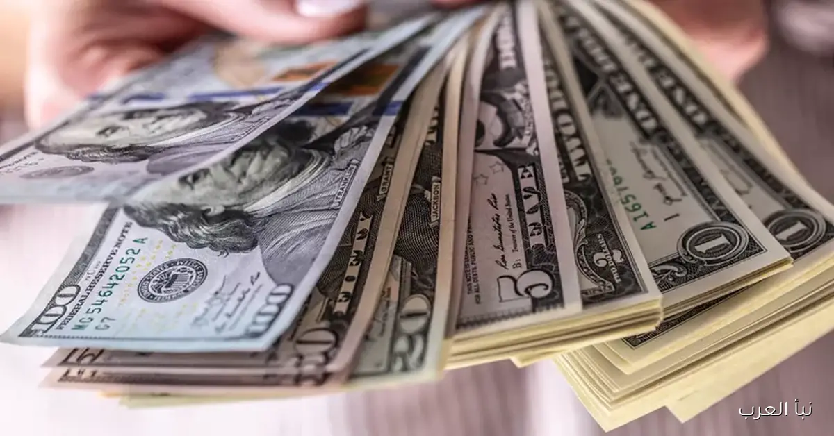 سعر الدولار اليوم بنهاية تعاملات الأحد: ارتفاع ملحوظ في 8 بنوك
