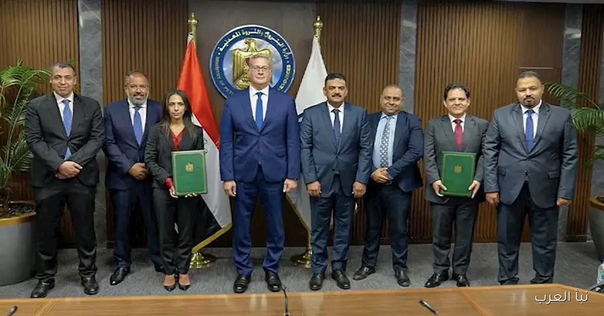 وزير البترول يشهد بفخر توقيع اتفاقية شراكة مع القطاع الخاص لتصنيع الفوسفات